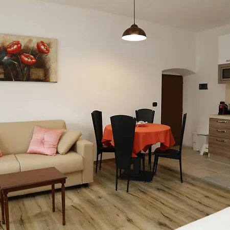 منزل ريفي Sugrac *